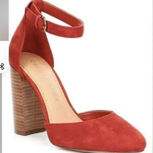 Gibson Latimer Finley Heels